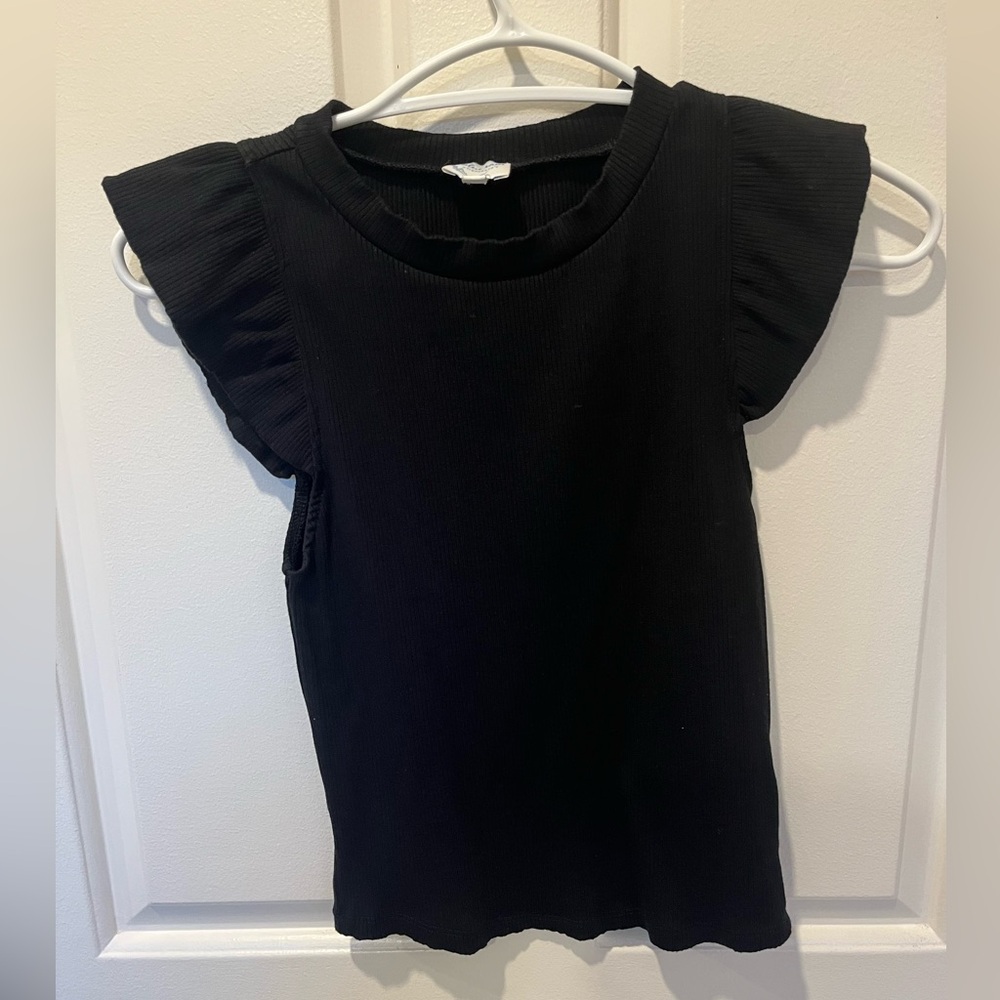 Francesca's Collections Black Flutter Sleeve Tank Top